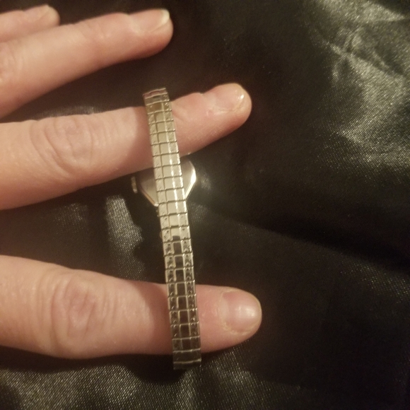 VTG Helbros ladies watch - Picture 2 of 4